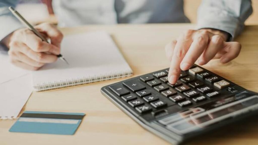 Reasons To Go For Fixed Deposit Calculator