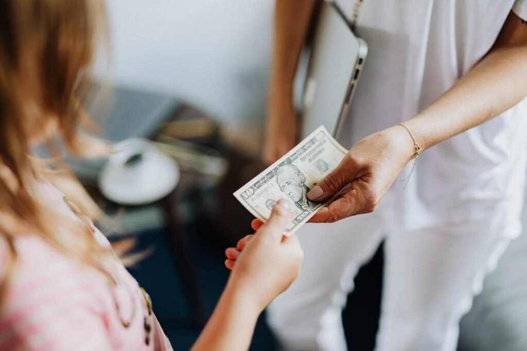 The Ultimate Guide to Navigating Payday Loans