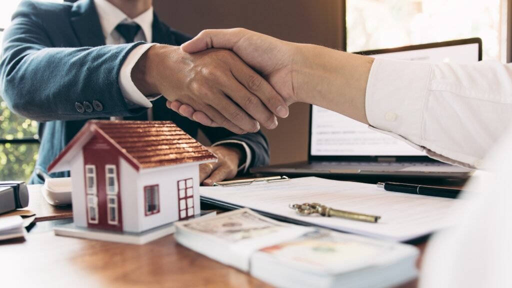 How a Mortgage Broker Can Revolutionize Your Home Search
